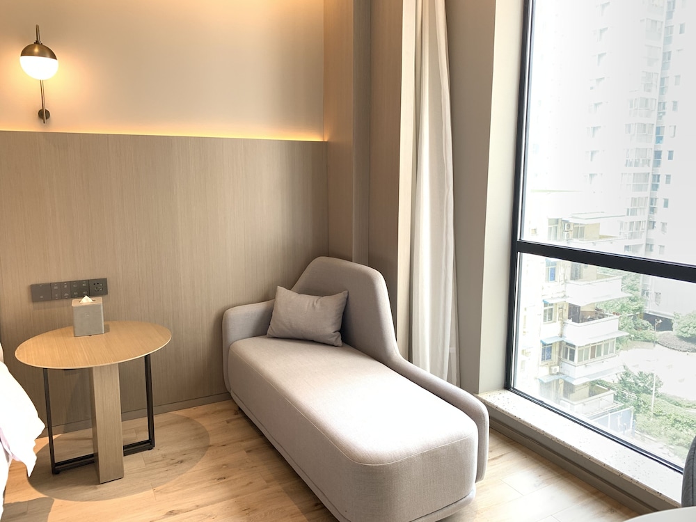 Yuexiang Street View King Room photo 1