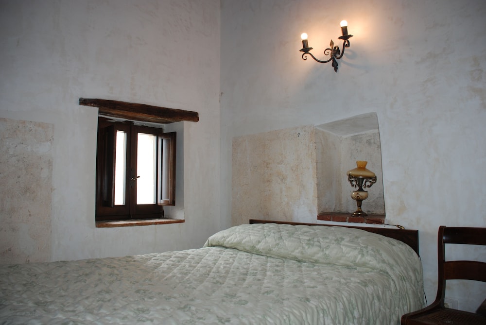 Economy Double Room, Mountain View photo 1