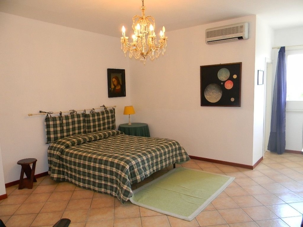 Apartment, 4 Bedrooms photo 1