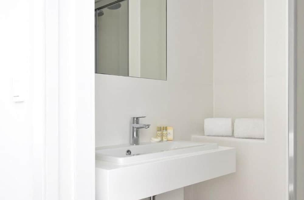 Family Junior Suite - Photo 7