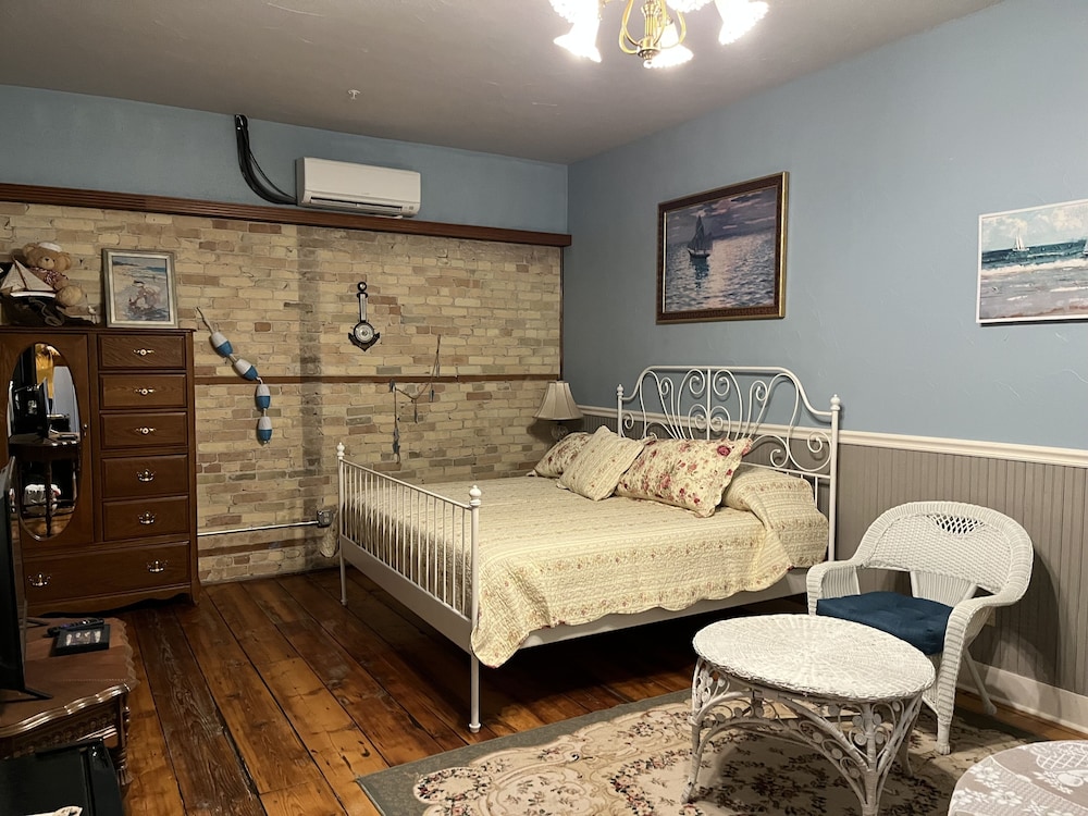 Deluxe Single Room, 1 King Bed, Accessible photo 1