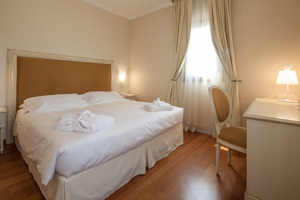 Standard Double Room photo 1