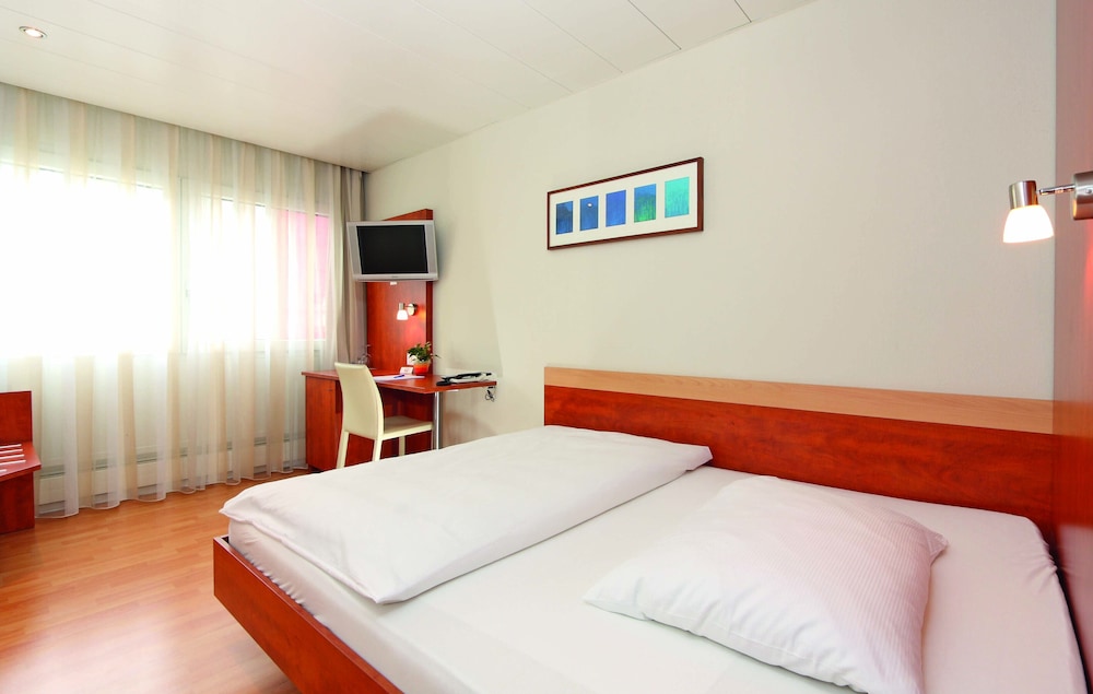 Standard Single Room photo 3