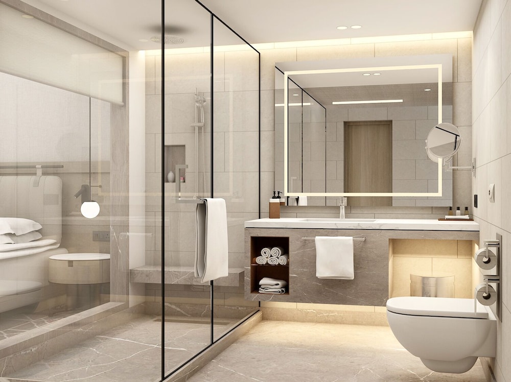 1 King Bed, Club Floor, Club Lounge Access, Non-Smoking photo 2