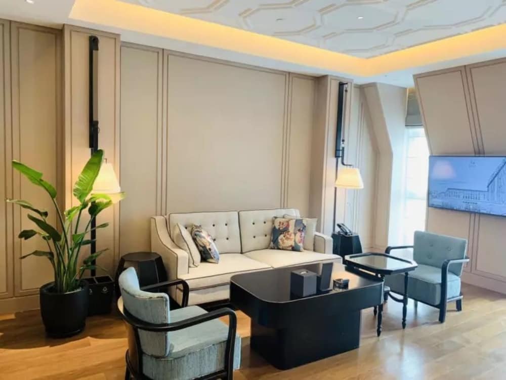 Premium Suite, Garden View photo 2