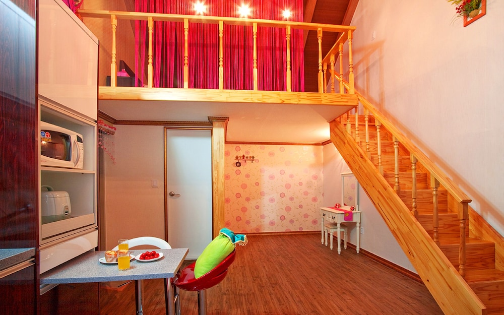 Duplex (Tinker Bell) photo 1