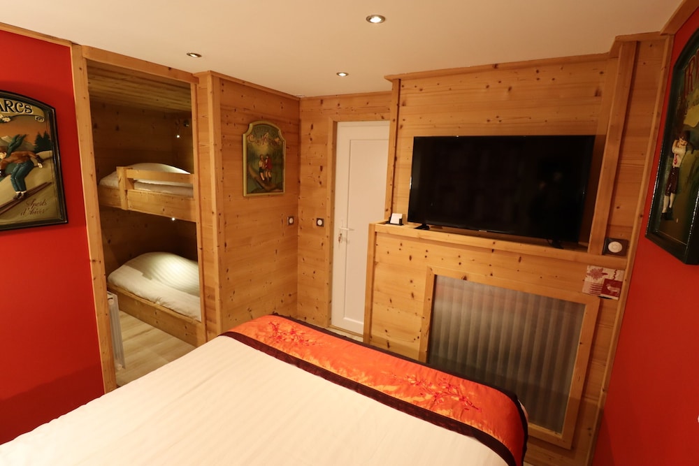 Comfort Studio, Private Bathroom - Photo 1