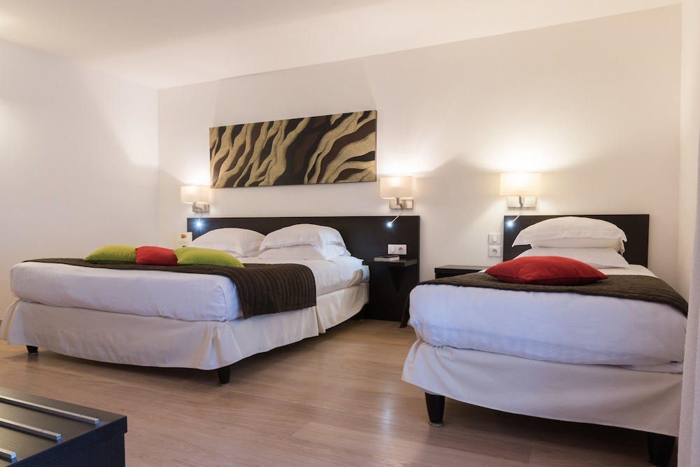 Superior Triple Room photo 1