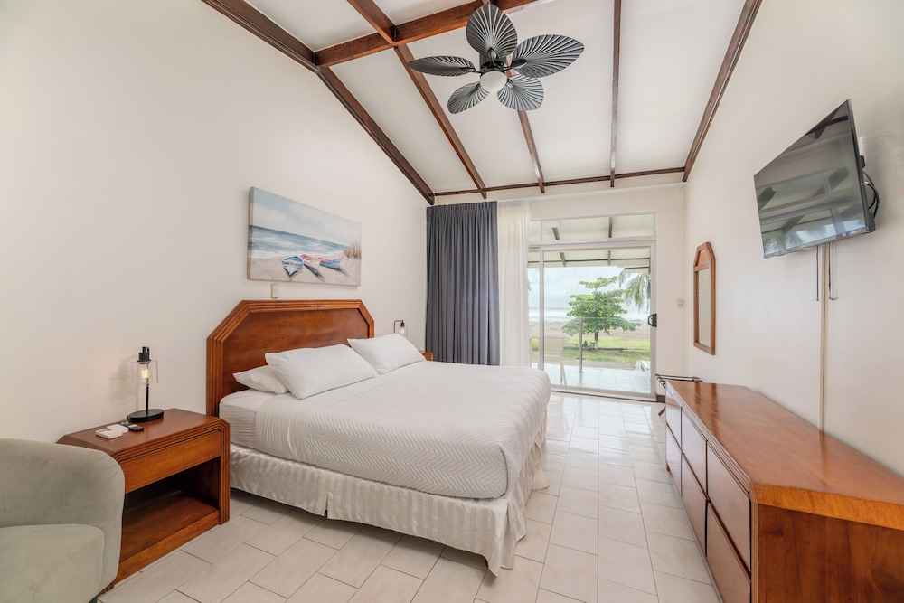 Standard Room photo 3