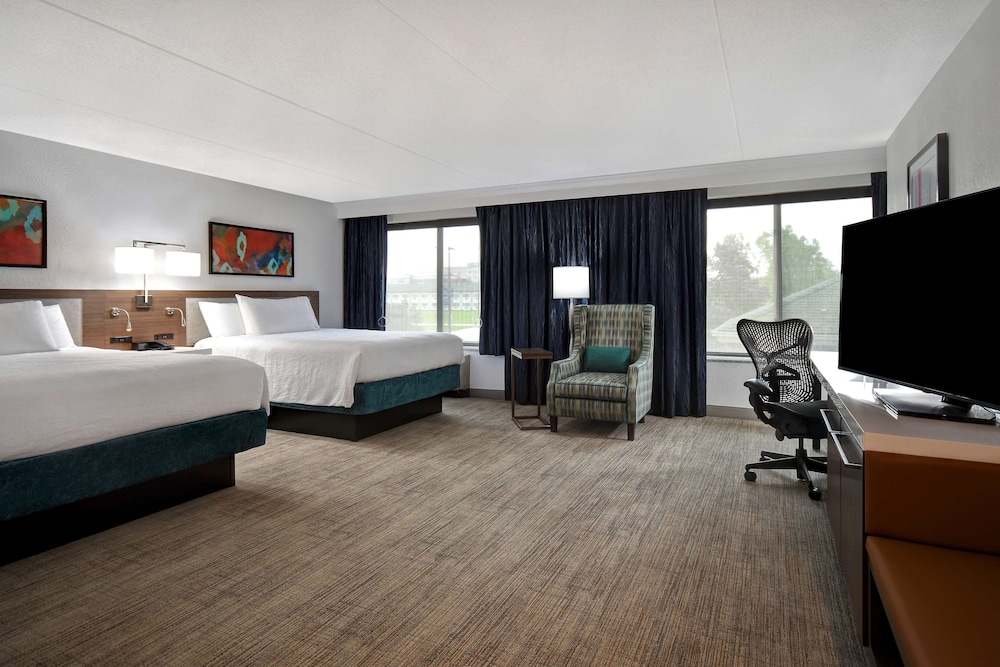 Room, 2 Queen Beds, Accessible (Roll-In Shower) - Photo 1