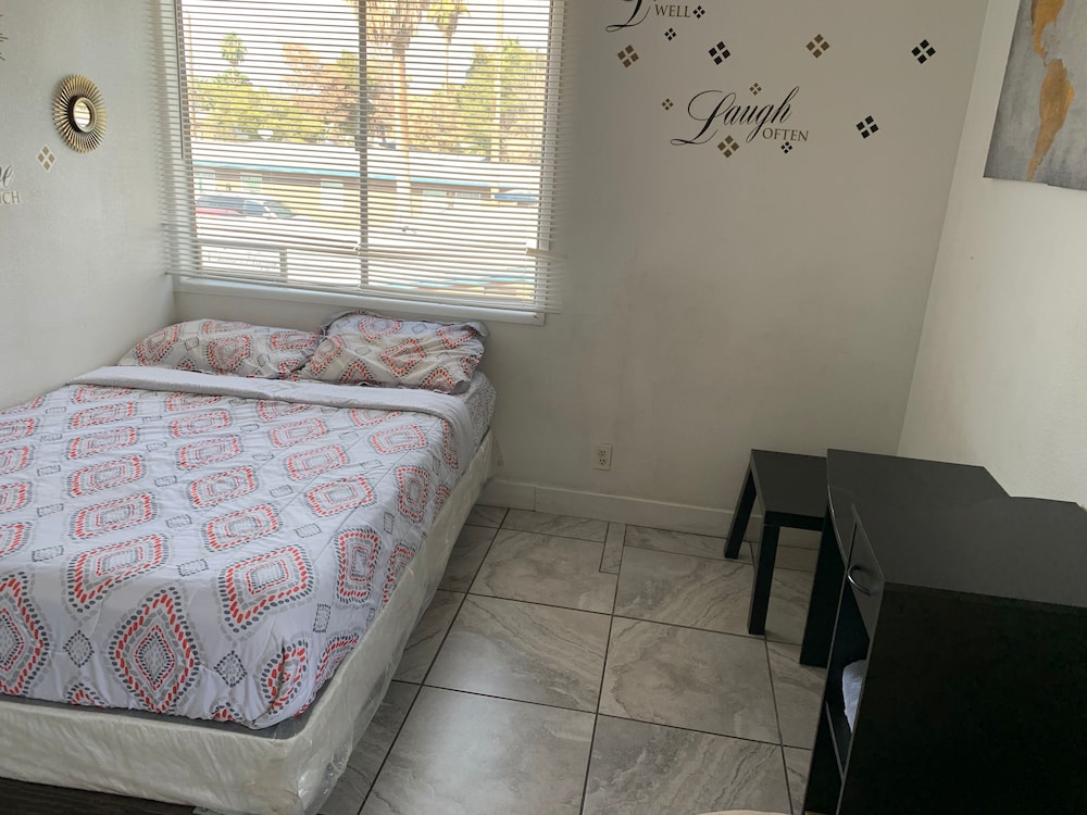 Deluxe Double Room, 1 Double Bed, City View photo 3