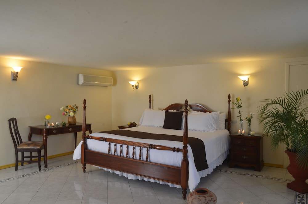 Suite, 1 Double Bed (Master)