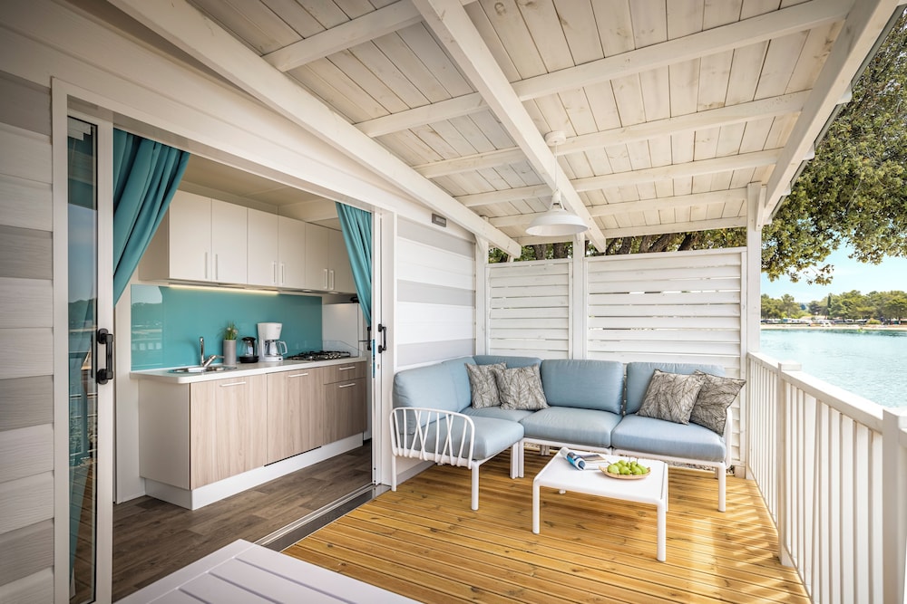 Superior View Mobile Home, Terrace photo 2