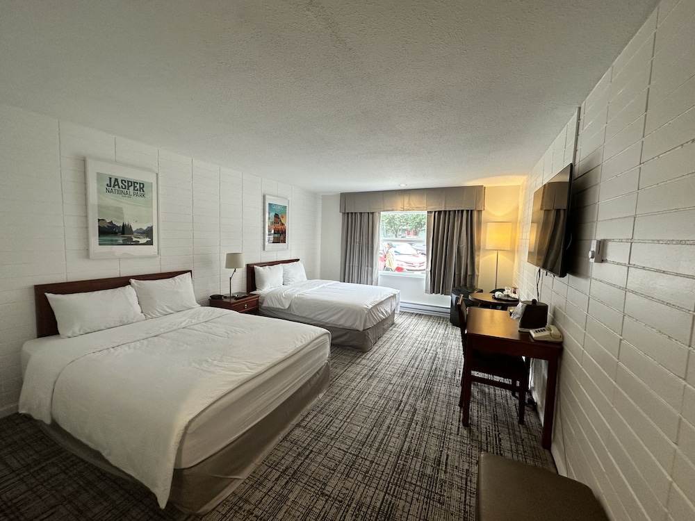 Club Room, 2 Queen Beds