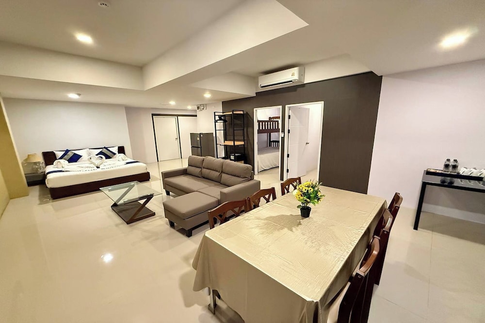 Family Quadruple Room