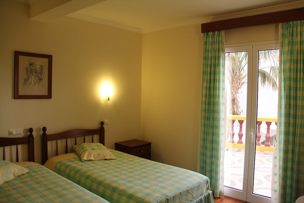 Standard Double Room, 1 Double Or 2 Twin Beds photo 2
