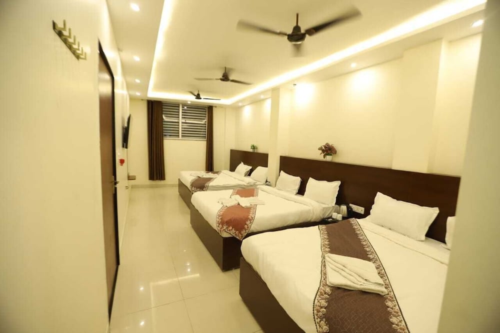 Royal Triple Room