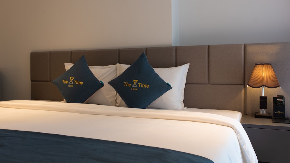 Deluxe Double or Twin Room, 1 Bedroom, City View - Photo 12