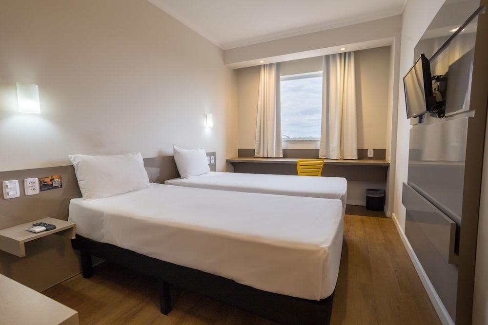 Standard Single Room - Photo 1