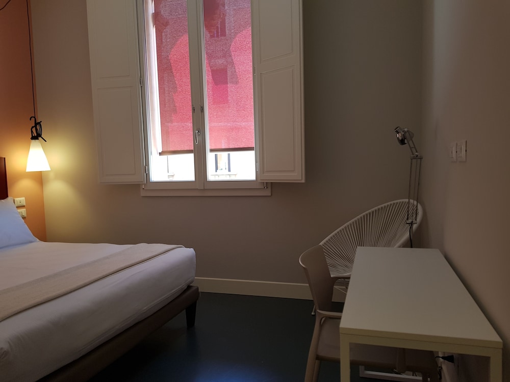 Comfort Apartment photo 2