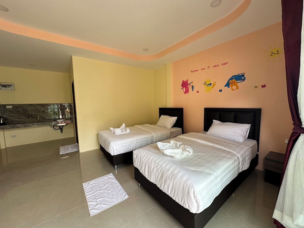 Basic Twin Room photo 1