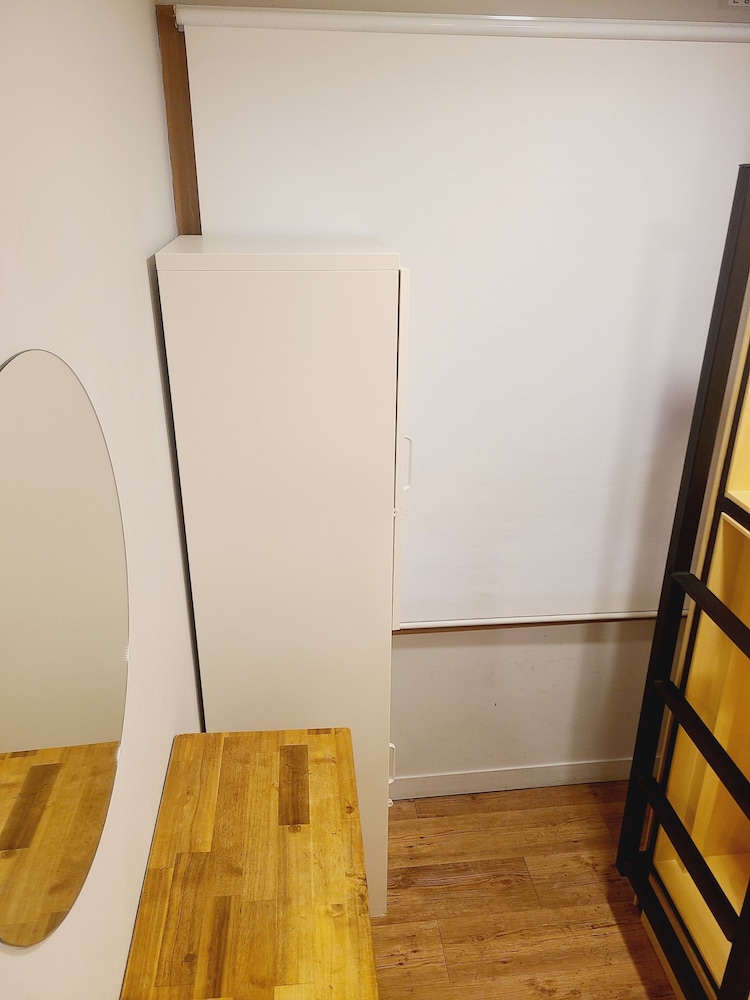 504 (Private Room) - Photo 1