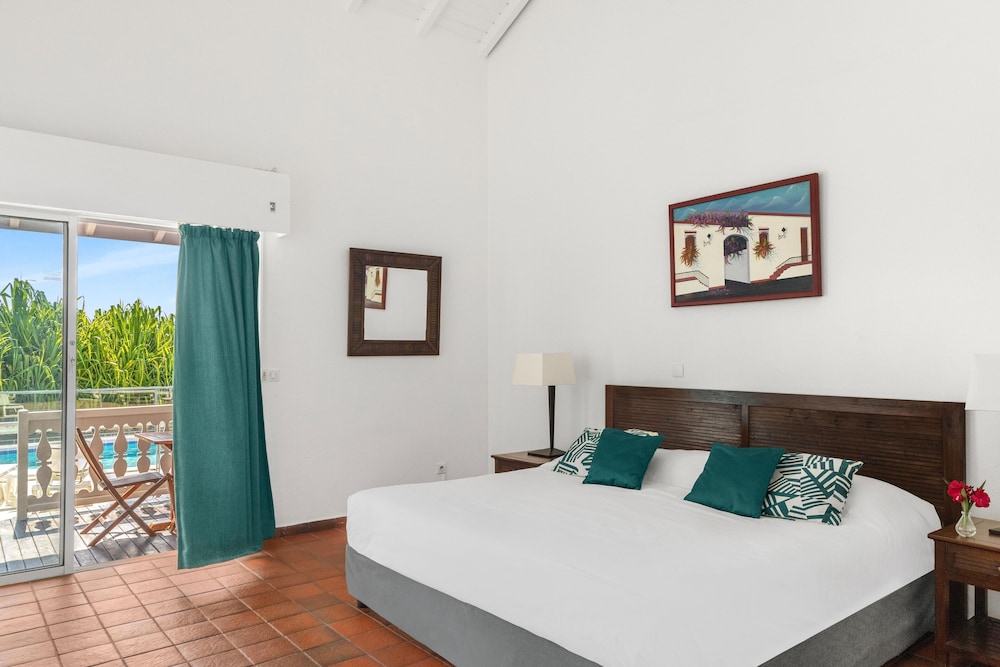 Superior Room - Photo 9