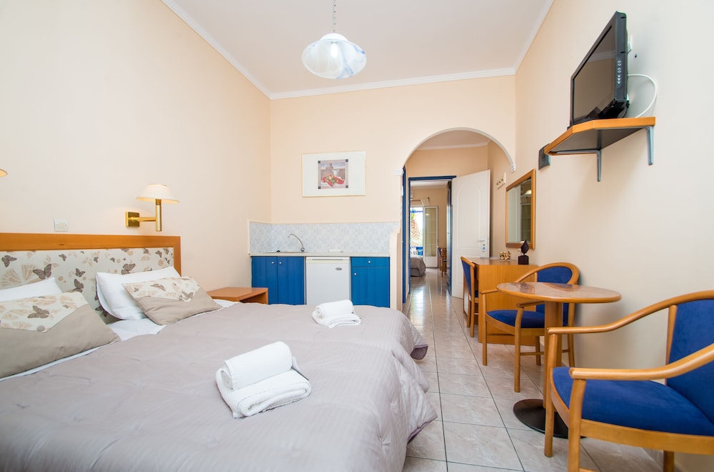 Superior Apartment, Balcony, Garden View (Family) photo 1