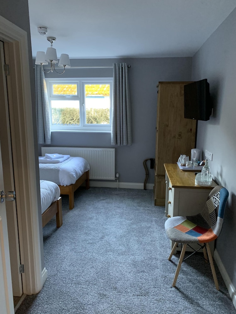 Premium Twin Room, Ensuite photo 2