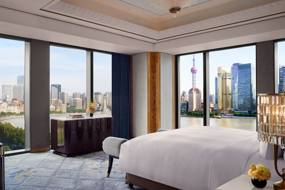 Panoramic Room, 1 King Bed - Photo 1