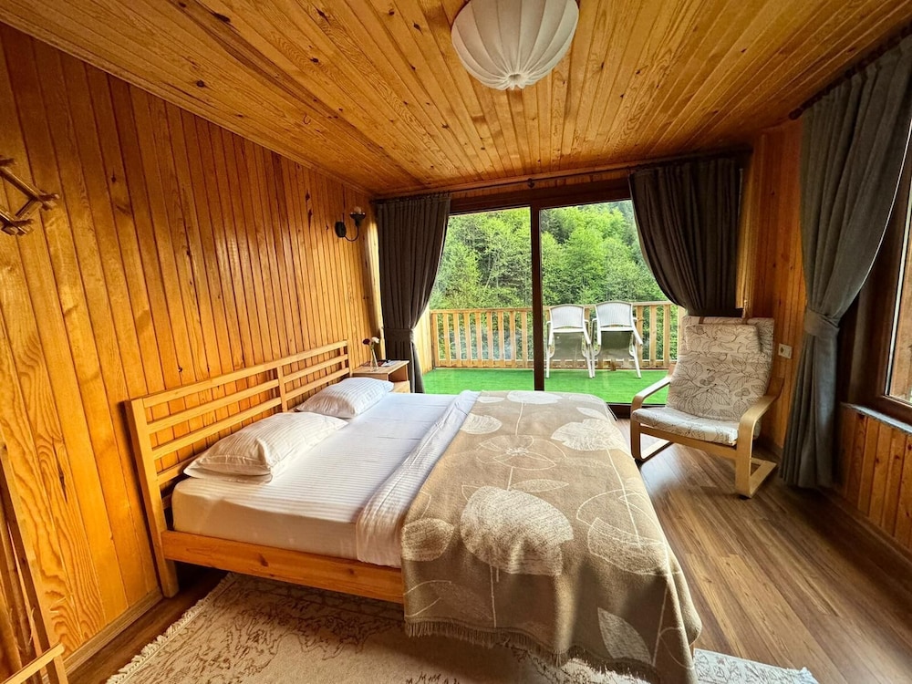 Standard Double Room, 1 Queen Bed photo 3