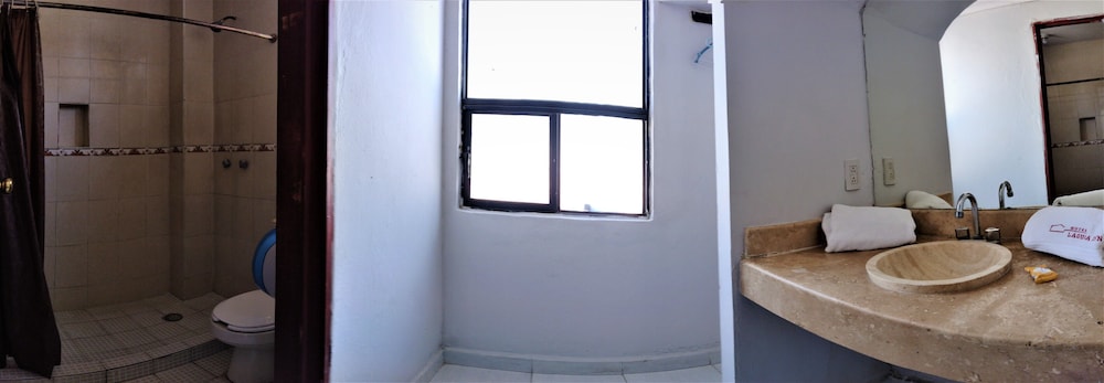 Standard Double Room, 2 Double Beds photo 2