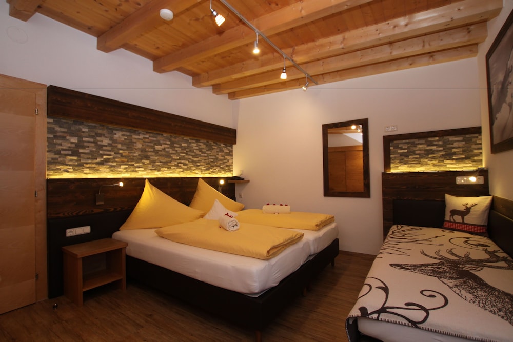Standard Room photo 1