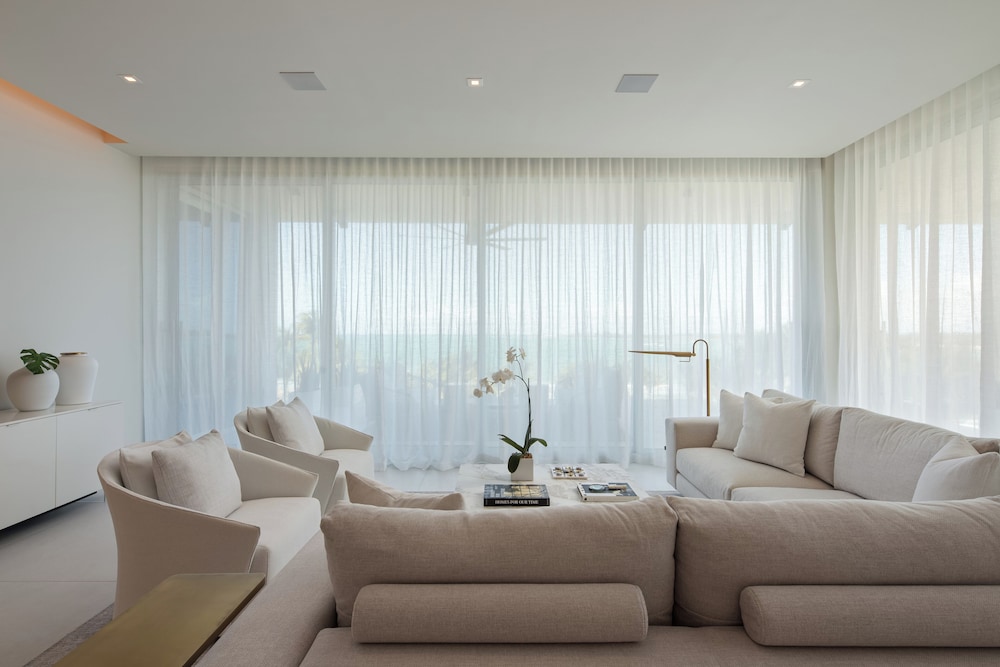 House, 4 Bedrooms, Oceanfront (Infinity Pool Residence) photo 3