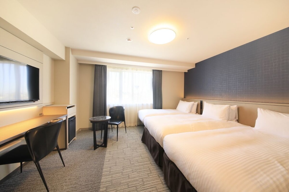Superior Twin Room, Non Smoking (For 3 adults)
