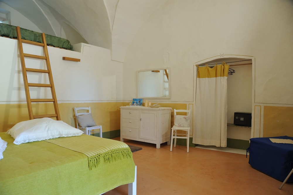 Comfort Quadruple Room photo 1