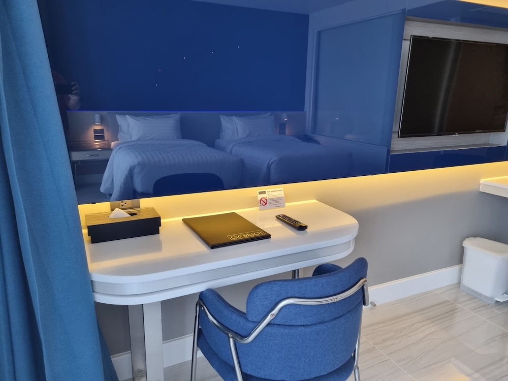 Superior Room (DEE Tower) - Photo 6
