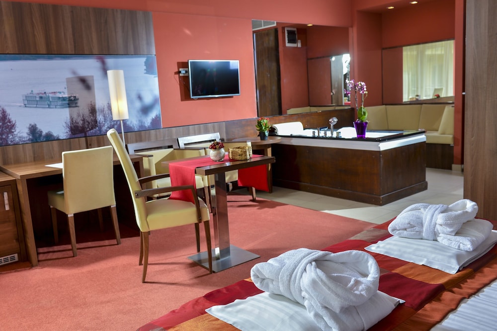 Romantic Double Room