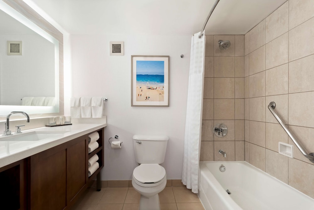 Executive Suite, 1 King Bed, Non Smoking - Photo 10