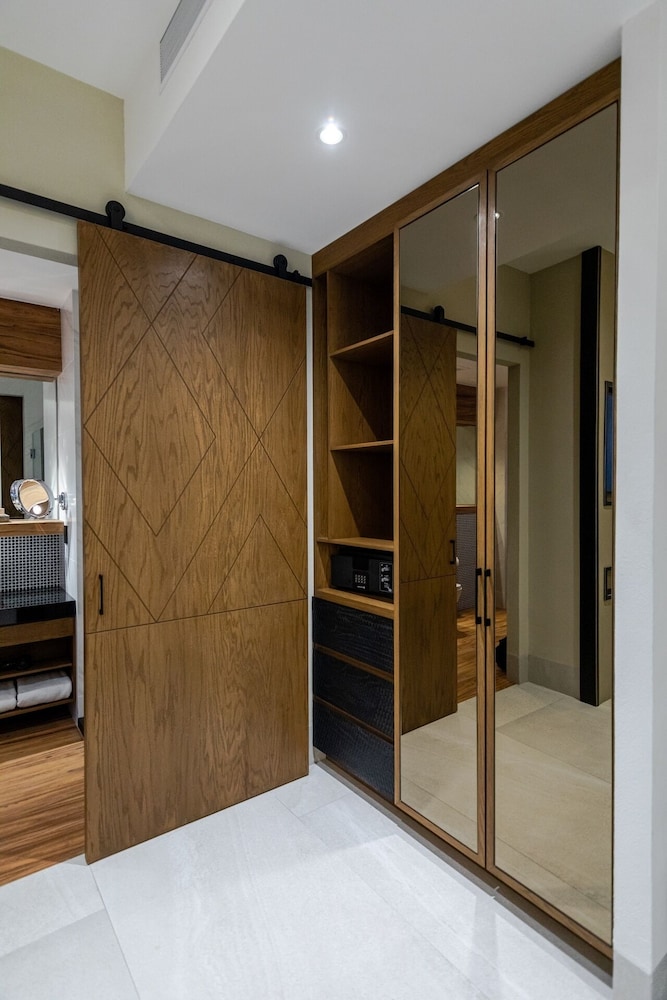 Becquer Suite - Photo 2