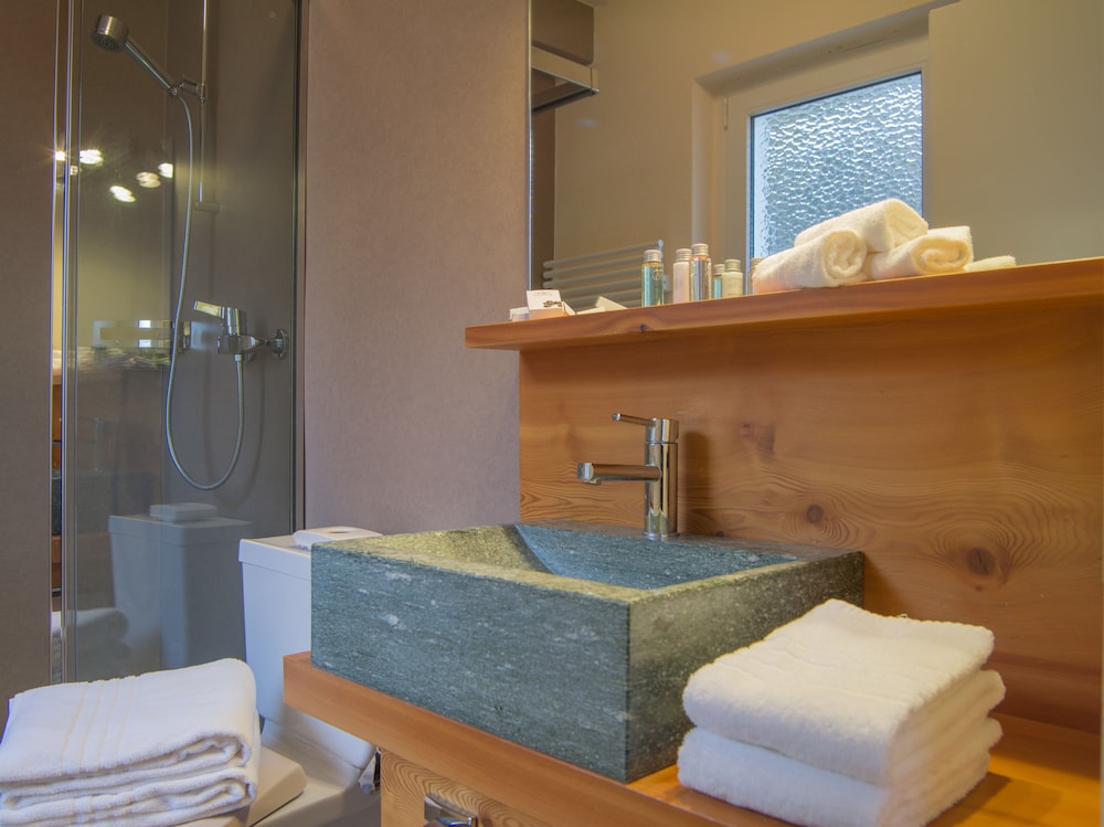 Double Room, Mountain View photo 3
