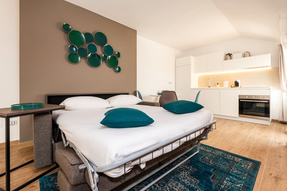 Superior Apartment photo 2