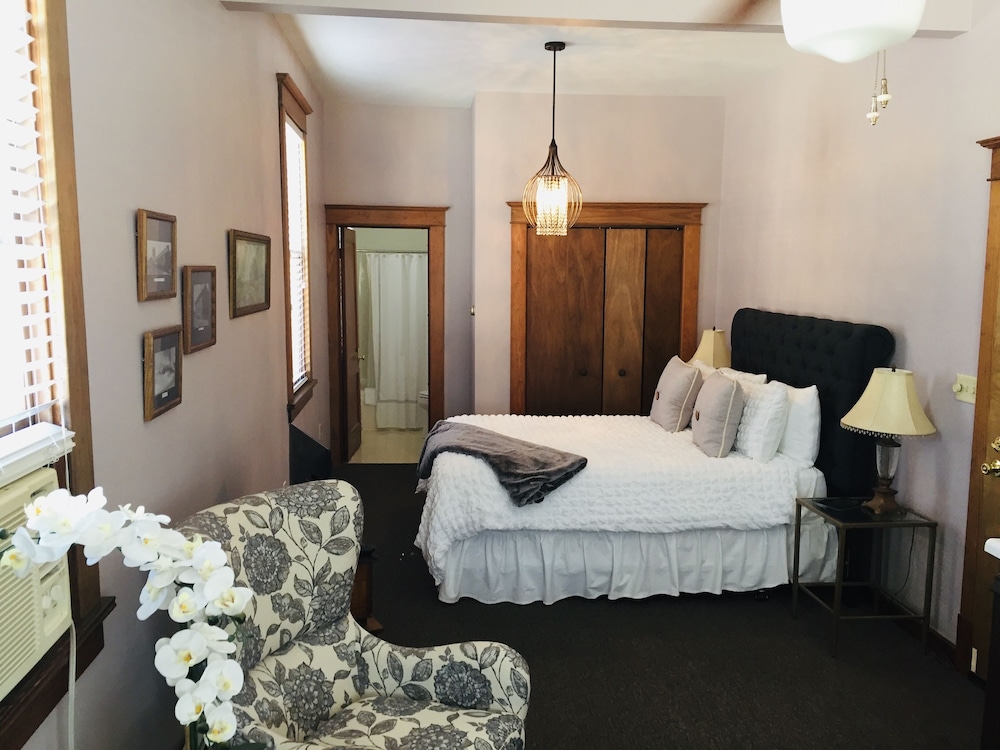 Room 1 photo 1