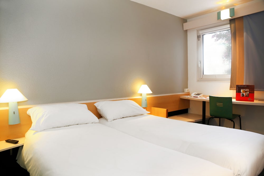 Standard Double Room, 1 Double Bed - Photo 7