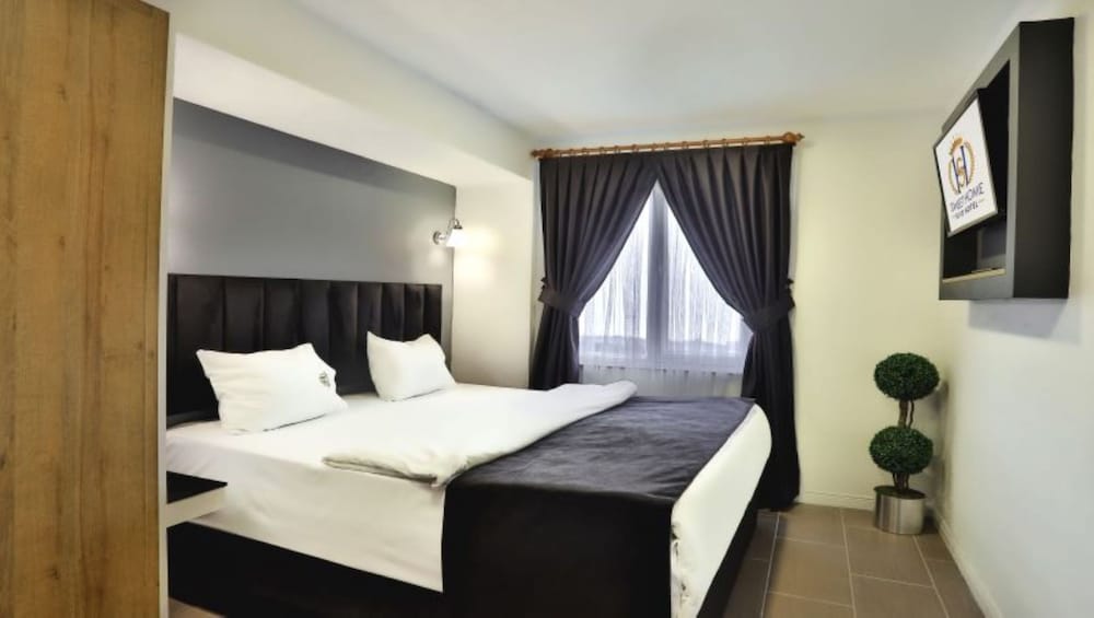 Standard Suite