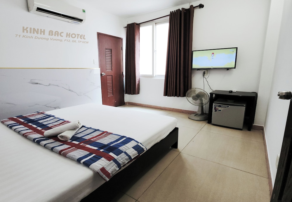Standard Double Room, City View