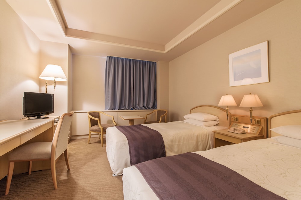 Standard Twin Room, Smoking, Park View - Photo 2