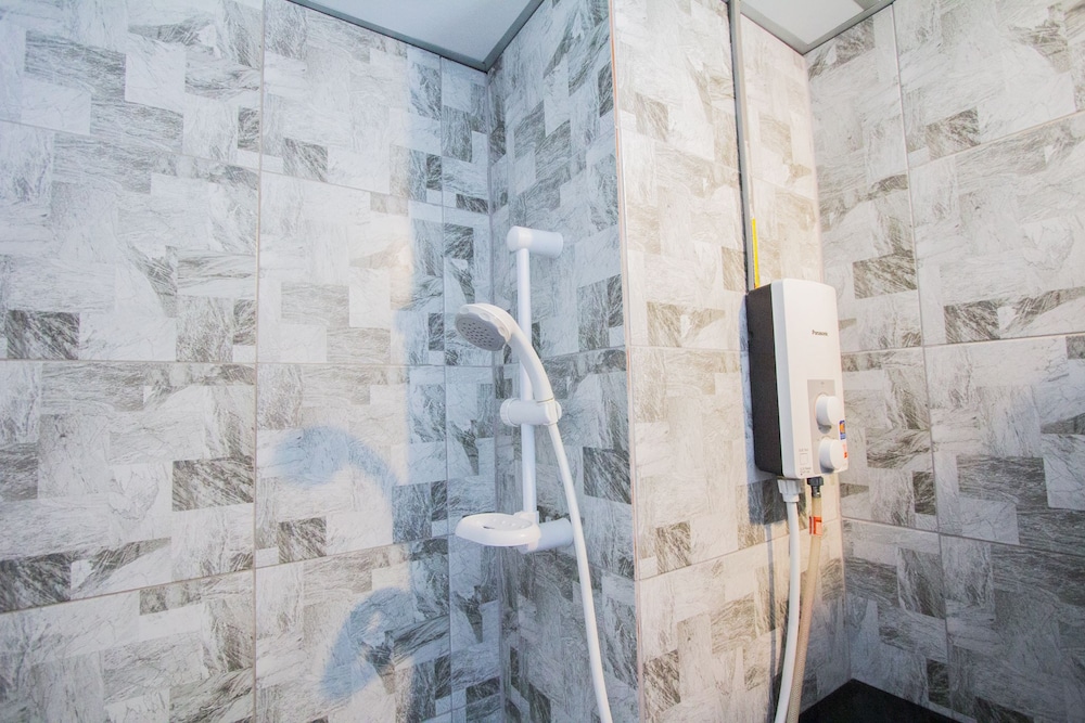 Standard Double Room - Photo 10