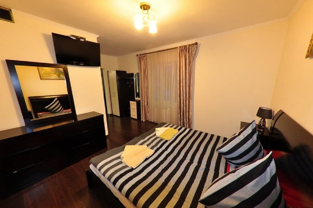Panoramic Apartment, Multiple Beds, Non Smoking photo 2