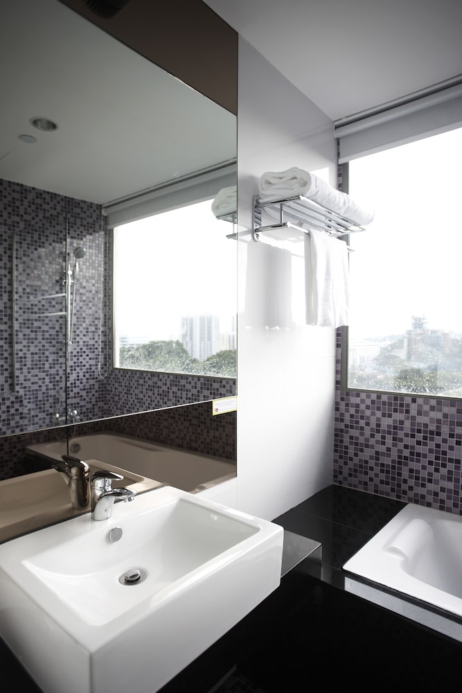 Business Room photo 3